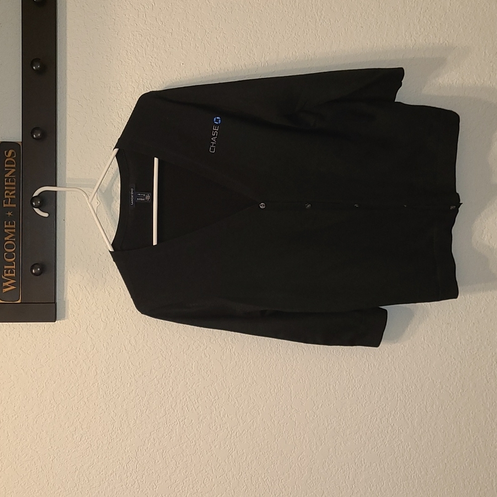 Chase Bank Lands' End ¾ sleeve sweater